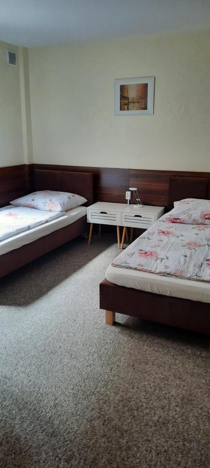 Noclegi Ruda Slaska Esterno foto